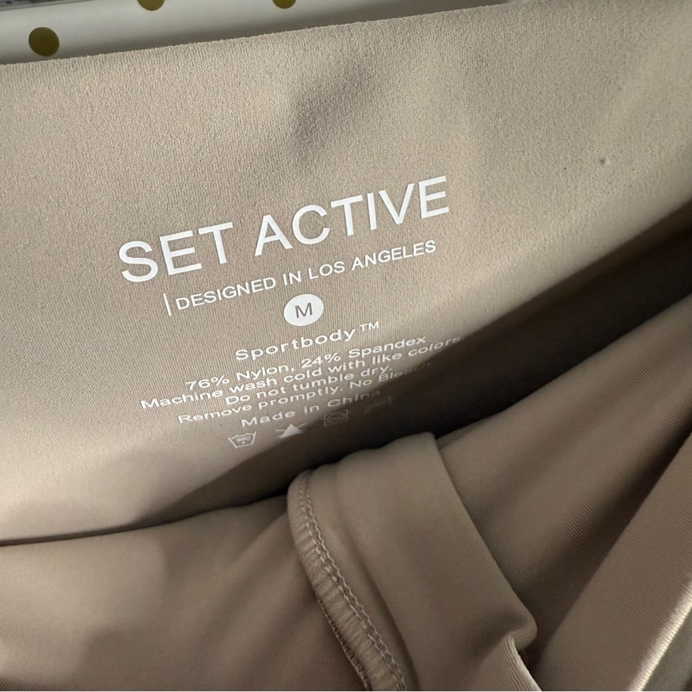 SET Active Sportbody Leggings in Taupe - Picture 4 of 9